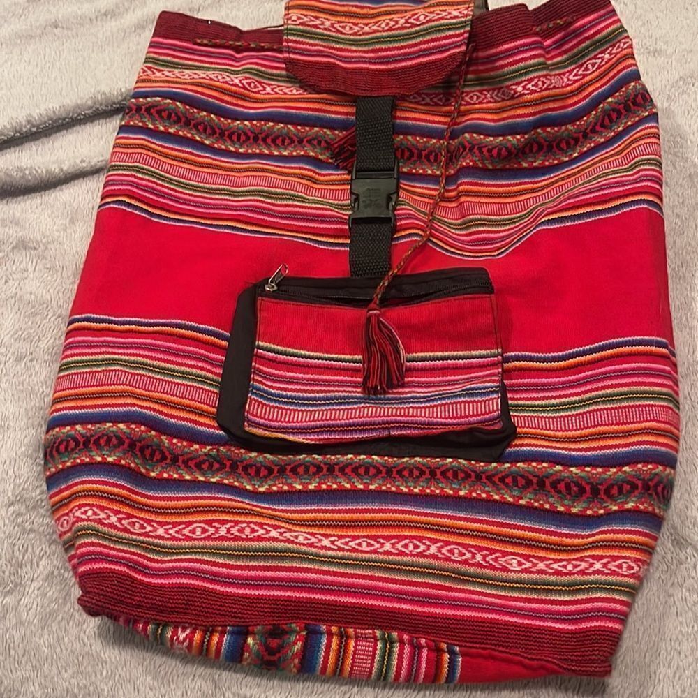 Peruvian backpack  - Picture 2 of 7
